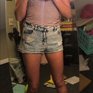 Acid wash blue jean high-waisted shorts